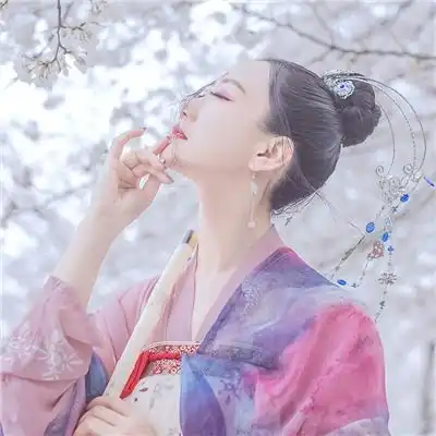 唯美古风头像女冷艳女生