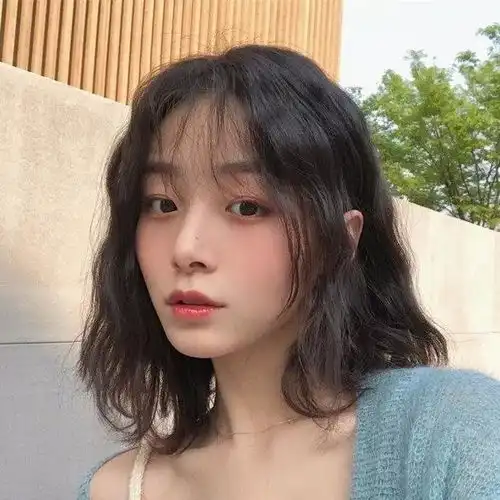 女生qq头像霸气韩版短发