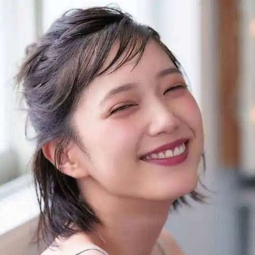 你觉得本田翼美吗