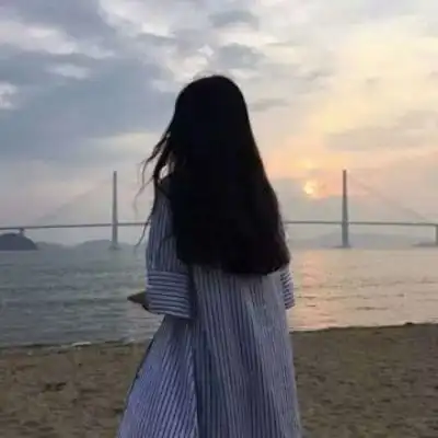 头像女生伤感唯美男生