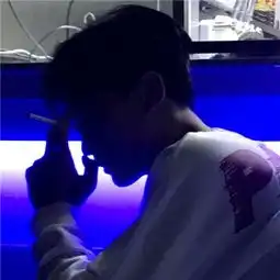 快手头像男伤感快手