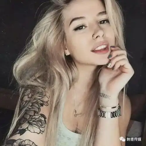 就是这么个性,刺青美女