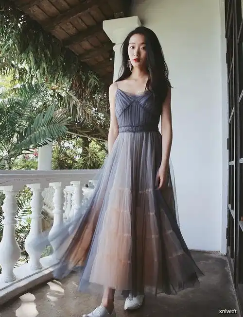 今夏流行的网纱裙,开启你的梦幻仙女之旅