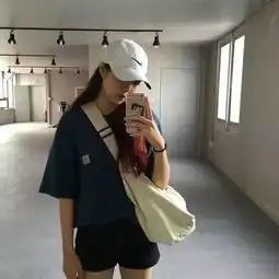 害羞萌妹的拍照遮脸术之一简单轻易拍出全身照啦