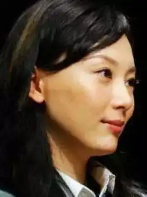 40岁陈数出席活动宛如少女,与帅气老公狂撒狗粮是命好,还是整的好