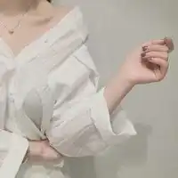 不露脸半身女生头像,现在有不少的女生不想让人看到脸了