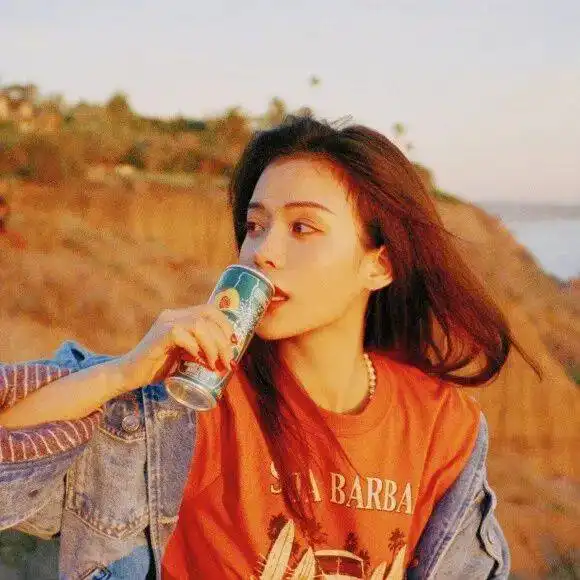 头像阳光明媚,灿烂如你