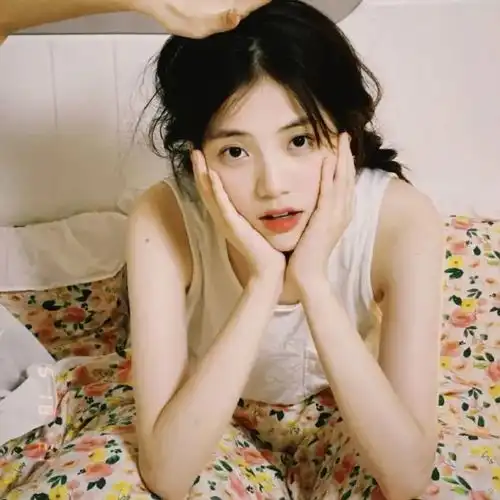 ins女生头像万事都要全力以赴包括开心