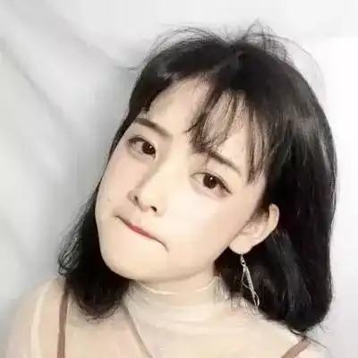 好看短发女生微信头像