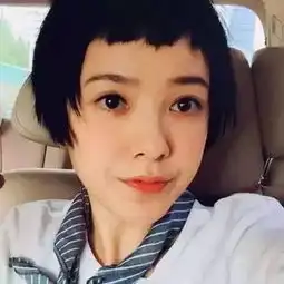 杨幂新剧挑战赫本刘海美出新高度,还有哪些女星适合这种刘海
