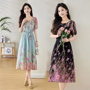 2022春装新款韩版女装修身时尚雪纺连衣裙碎花波西米亚裙沙滩裙