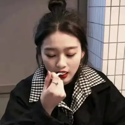 黑色影子侧面头像女阴影