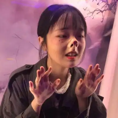 女生头像卖萌可爱一组专门搞怪逗比的小女孩