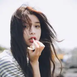 美女头像霸气妖娆吸引人的2018最霸气美女头像精选