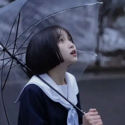 女生头像壁纸真人帅气