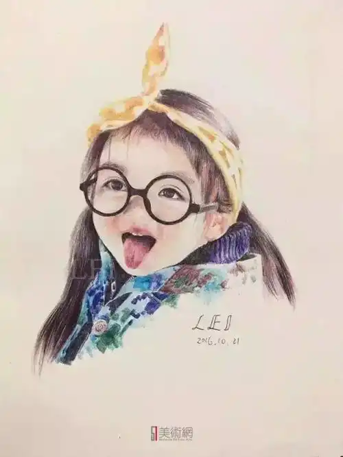 你的爱豆鹿晗彭于晏,在这个90后女孩儿的圆珠笔下堪比真人