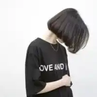 qq女生短发头像,这种类型的