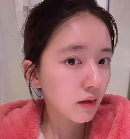 娱乐圈公认的10位素颜美女,张柏芝只能排最后一名