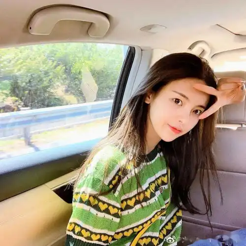 头像高清女生图片高级感