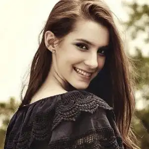 欧美唯美小清新美女微信头像6