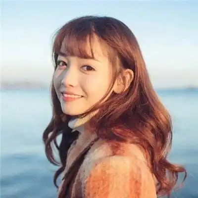 头像女温柔甜美笑容笑容