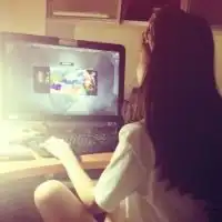 女生冬天带耳暖图片微信头像图片大全