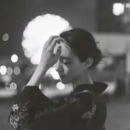 一个人走不出迷茫的女生头像忧伤到麻木
