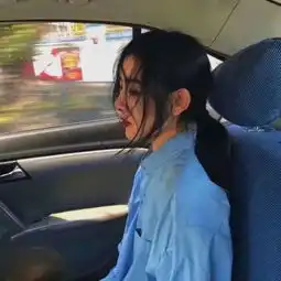 背影头像女生唯美漂亮愿做你的社会小恶魔