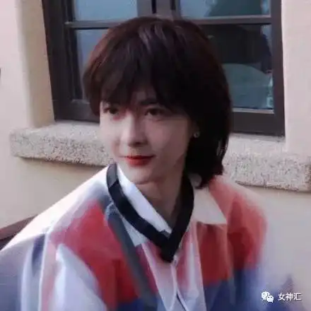 有人男扮女装混进女生宿舍3个小时才找到天哪这是魔鬼吧