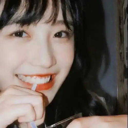 小清新超甜女生头像