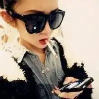 比较社会女生头像微信头像图片大全
