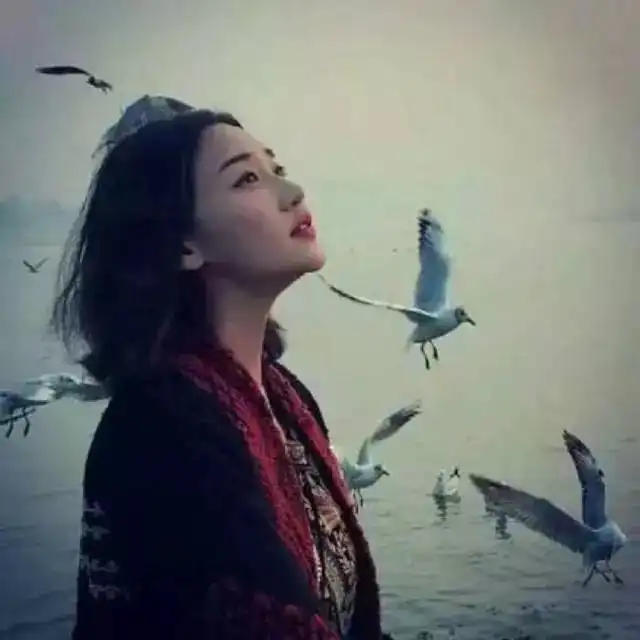 中年妇女微信头像好运一