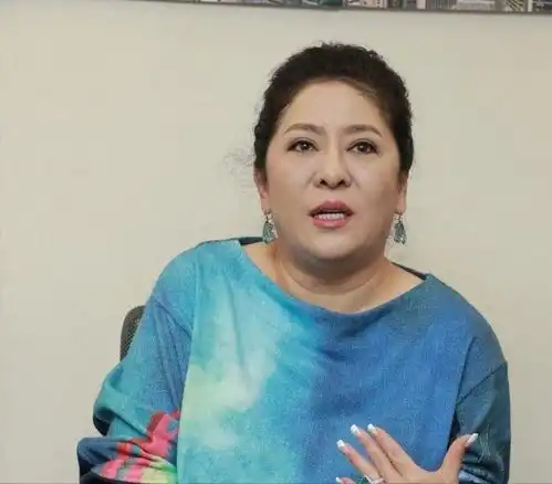 4大面相特征揭秘,超越网红脸的富贵相,向太就是最佳例证