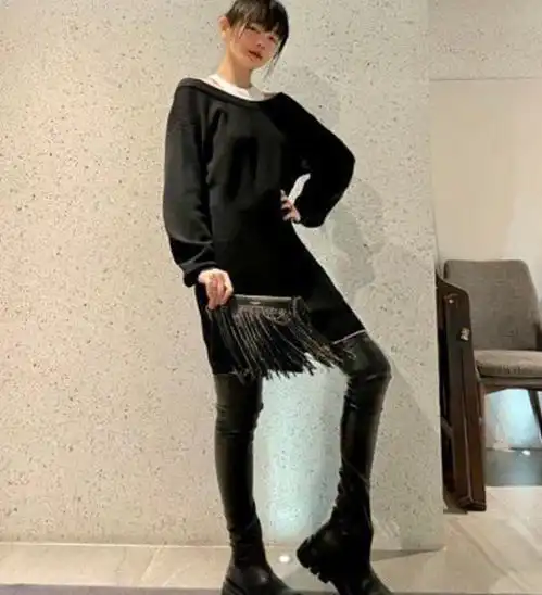 小s直夸大s时髦似少女,汪小菲笑称怕变成兄妹,大s齐刘海造型超逆龄