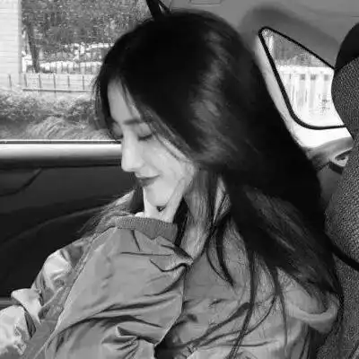 女生头像黑白高冷高清霸