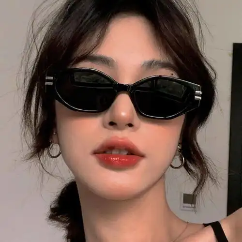 今天的头像壁纸很好看哦