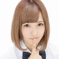 日本短发美女卡通头像