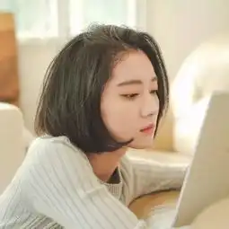 短发小美女图片头像美眉