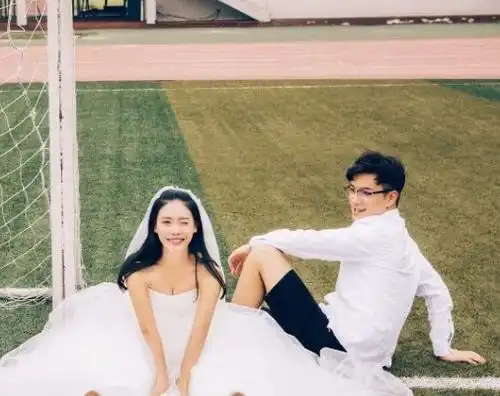 为什么有的男生和女生暧昧很久,就是不表白