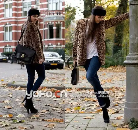 欧美街拍先锋时尚造型闪耀发带打造今冬搭配风潮