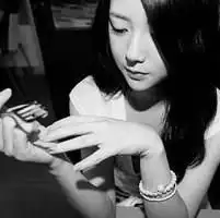 女生qq头像清纯的活跃女生头像高清版