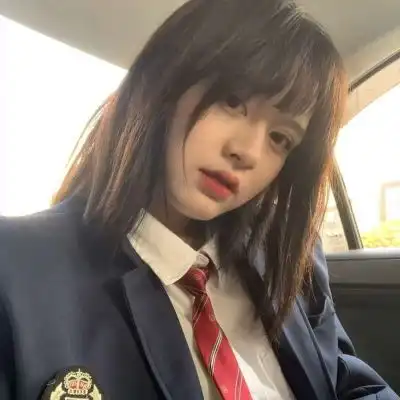 奇奇怪怪可可爱爱的女生头像大全或许有一天你们可以明白我心里所想的吧
