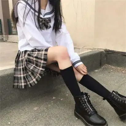 学院风女生头像,全部是穿着裙子看不到脸的