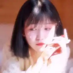 短发女生个性头像