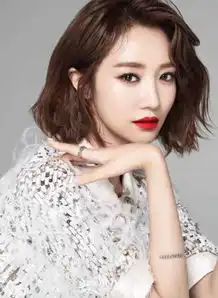 明星同款短发女生短发发型图片