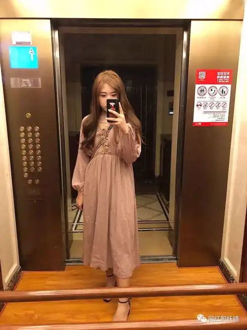照着李嘉欣整容的她却成充气娃娃,最美古风少女真身竟然是