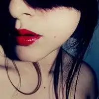 qq非主流女生头像极爱一个人的时候20124201253129776关键词非主流女生头像