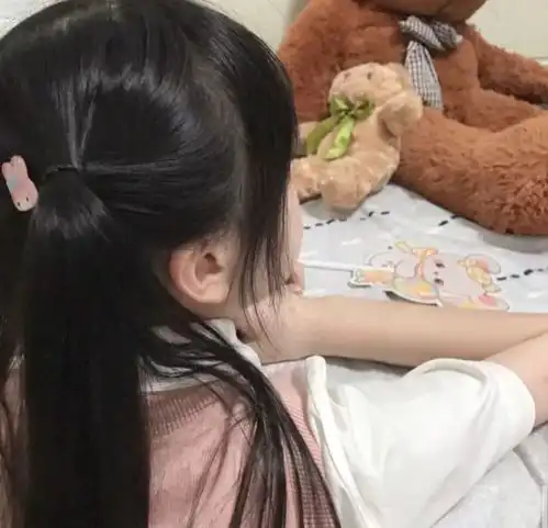 ins粉色系女生头像