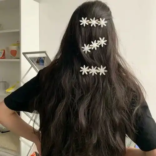 不露脸女生头像背影即使是后脑勺,那也是惊人的美貌