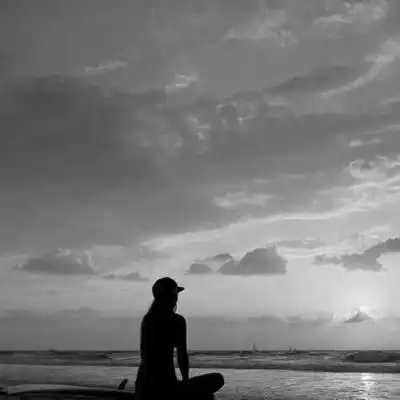 黑白伤感的女生头像错过了就是qq女生头像我要个性网